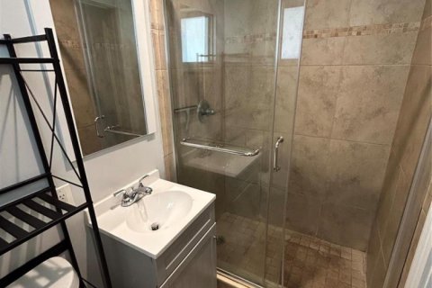 Apartment in Fort Lauderdale, Florida 1 bedroom, 490.15 sq.m. № 2173803 - photo 10