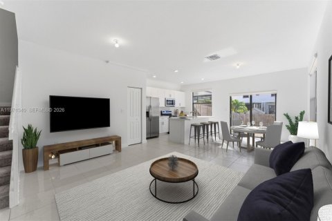 Villa ou maison à louer à Miami, Floride: 3 chambres, 140.65 m2 № 2042241 - photo 8