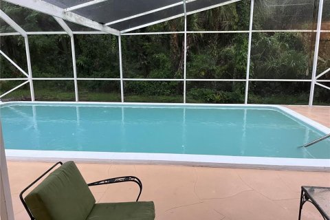 Villa ou maison à vendre à Port Charlotte, Floride: 3 chambres, 139.17 m2 № 2399518 - photo 2