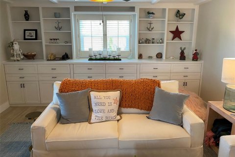 Casa en alquiler en New Smyrna Beach, Florida, 3 dormitorios, 191.75 m2 № 917496 - foto 25