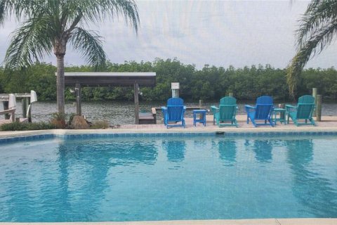Casa en alquiler en New Smyrna Beach, Florida, 3 dormitorios, 191.75 m2 № 917496 - foto 3