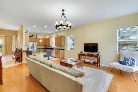 Townhouse in Jupiter, Florida 3 bedrooms, 178.37 sq.m. № 1823497 - photo 13