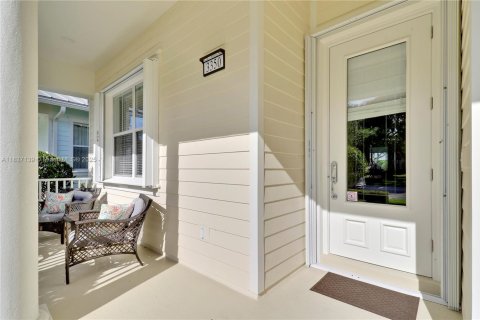 Townhouse in Jupiter, Florida 3 bedrooms, 178.37 sq.m. № 1823497 - photo 3
