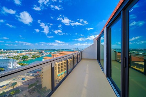 Copropriété à vendre à Clearwater, Floride: 3 chambres, 189.52 m2 № 2233027 - photo 26