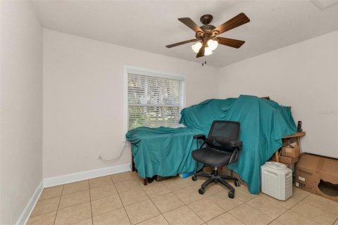 House in Port Charlotte, Florida 3 bedrooms, 129.13 sq.m. № 2391095 - photo 24