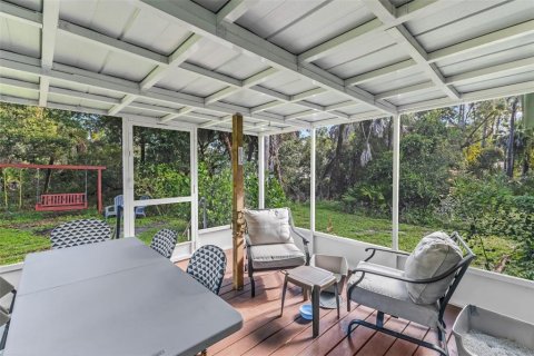 House in Port Charlotte, Florida 3 bedrooms, 129.13 sq.m. № 2391095 - photo 27