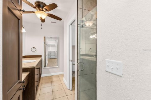House in Port Charlotte, Florida 3 bedrooms, 129.13 sq.m. № 2391095 - photo 18