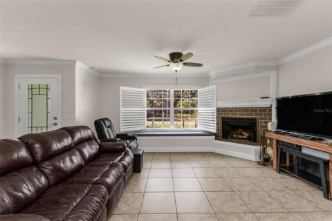 House in Port Charlotte, Florida 3 bedrooms, 129.13 sq.m. № 2391095 - photo 7