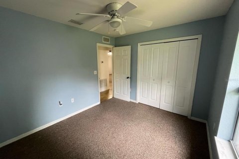 House in Bushnell, Florida 3 bedrooms, 111.3 sq.m. № 1652059 - photo 13