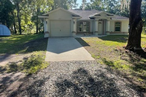 House in Bushnell, Florida 3 bedrooms, 111.3 sq.m. № 1652059 - photo 1