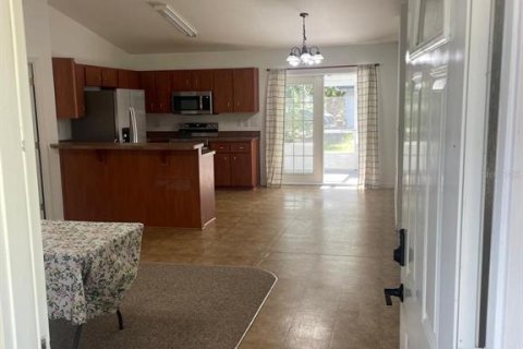 House in Bushnell, Florida 3 bedrooms, 111.3 sq.m. № 1652059 - photo 10