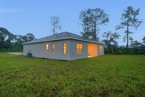 Casa en venta en Eustis, Florida, 4 dormitorios, 208.47 m2 № 2408675 - foto 30