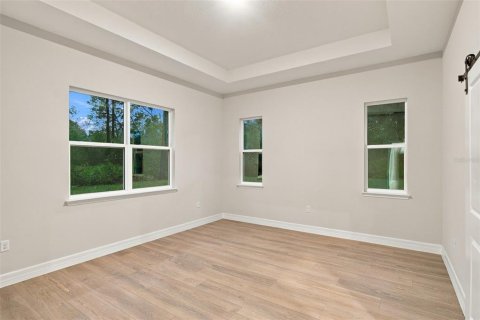 Casa en venta en Eustis, Florida, 4 dormitorios, 208.47 m2 № 2408675 - foto 13