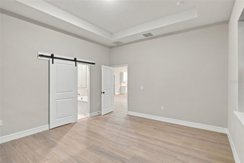 Casa en venta en Eustis, Florida, 4 dormitorios, 208.47 m2 № 2408675 - foto 11