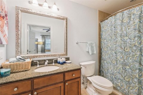 Condo in Kissimmee, Florida, 2 bedrooms  № 2230739 - photo 20