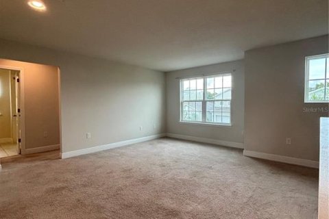 Casa en alquiler en Kissimmee, Florida, 3 dormitorios, 174.47 m2 № 1840388 - foto 11