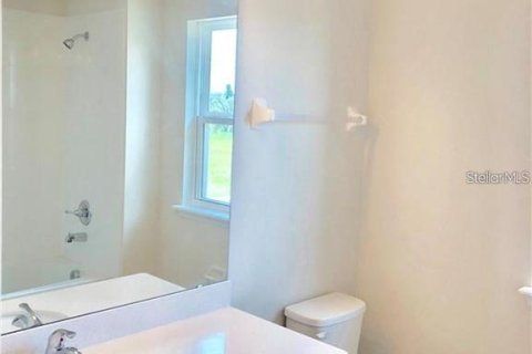 Casa en alquiler en Kissimmee, Florida, 3 dormitorios, 174.47 m2 № 1840388 - foto 5