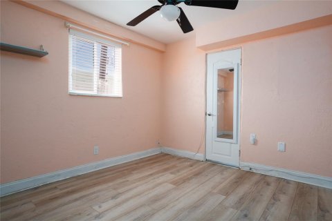 Casa en venta en Ormond Beach, Florida, 2 dormitorios, 91.42 m2 № 2387422 - foto 15