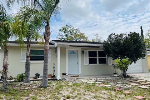 Casa en venta en Port Richey, Florida, 2 dormitorios, 82.13 m2 № 1635131 - foto 19