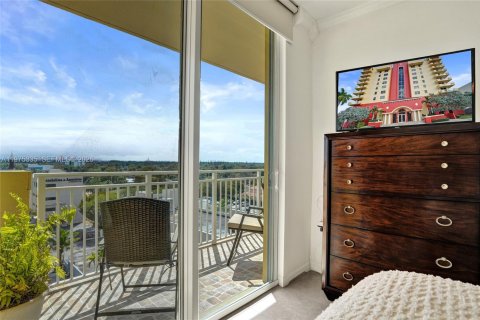 House in Miami, Florida 2 bedrooms, 85.47 sq.m. № 2042757 - photo 19