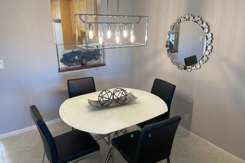 Appartement à louer à West Palm Beach, Floride: 2 chambres, 79.34 m2 № 2357131 - photo 10