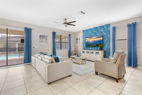 Villa ou maison à vendre à Davenport, Floride: 8 chambres, 363.15 m2 № 1879719 - photo 10