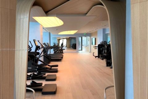 Condo in Miami, Florida, 1 bedroom  № 2036833 - photo 30