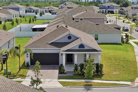 Villa ou maison à louer à Kissimmee, Floride: 3 chambres, 164.9 m2 № 2430380 - photo 4