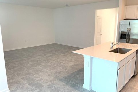 Villa ou maison à louer à Kissimmee, Floride: 3 chambres, 164.9 m2 № 2430380 - photo 12