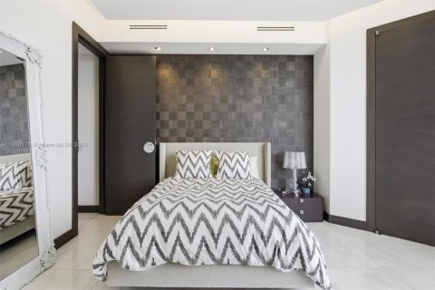 Купить кондоминиум в Санни-Айлс-Бич, Флорида 3 спальни, 216.18м2, № 1969356 - фото 27