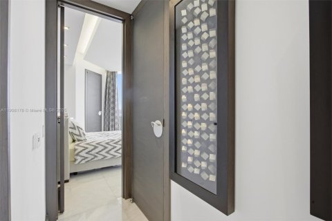 Купить кондоминиум в Санни-Айлс-Бич, Флорида 3 спальни, 216.18м2, № 1969356 - фото 29