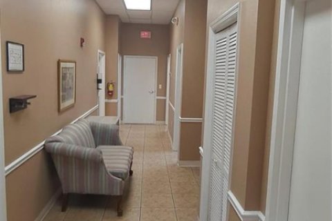 Propiedad comercial en venta en Okeechobee, Florida № 2248481 - foto 10