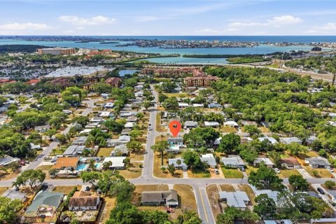 Casa en venta en Saint Petersburg, Florida, 2 dormitorios, 87.51 m2 № 2272896 - foto 29