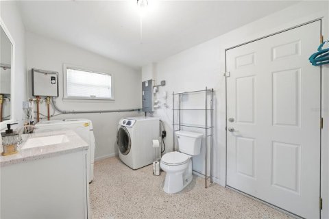 Casa en venta en Saint Petersburg, Florida, 2 dormitorios, 87.51 m2 № 2272896 - foto 17