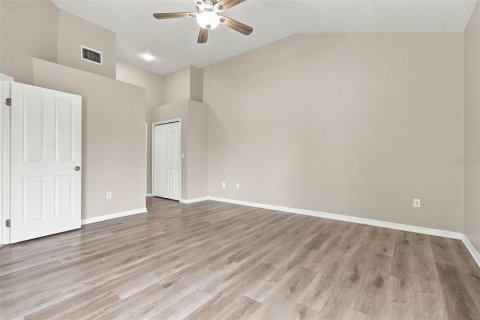 Villa ou maison à vendre à Wesley Chapel, Floride: 4 chambres, 186.27 m2 № 2400463 - photo 24