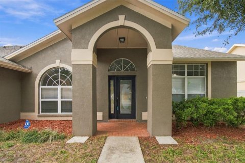 Villa ou maison à Wesley Chapel, Floride 4 chambres, 186.27 m2 № 2400463