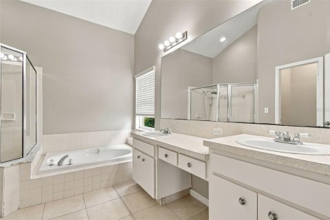 Villa ou maison à vendre à Wesley Chapel, Floride: 4 chambres, 186.27 m2 № 2400463 - photo 29