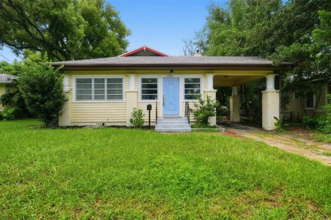 House in Lakeland, Florida 2 bedrooms, 120.77 sq.m. № 2344752