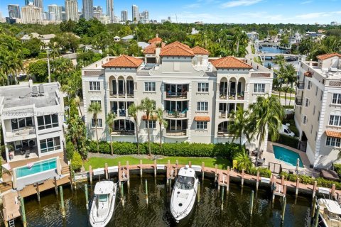 Copropriété à vendre à Fort Lauderdale, Floride: 2 chambres, 196.95 m2 № 2072558 - photo 26