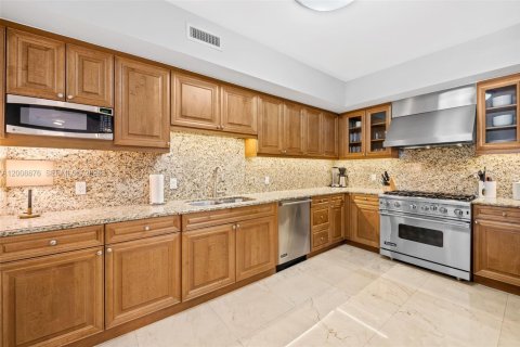 Copropriété à vendre à Fort Lauderdale, Floride: 2 chambres, 196.95 m2 № 2072558 - photo 11