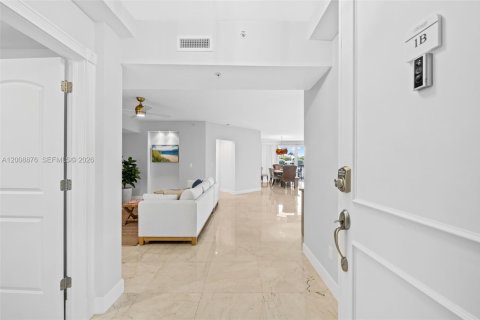 Copropriété à vendre à Fort Lauderdale, Floride: 2 chambres, 196.95 m2 № 2072558 - photo 5