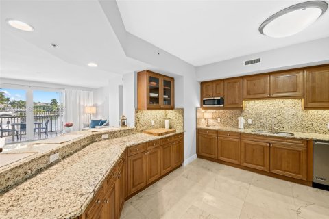 Copropriété à vendre à Fort Lauderdale, Floride: 2 chambres, 196.95 m2 № 2072558 - photo 10
