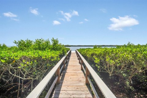 Condo in Clearwater, Florida, 3 bedrooms  № 1612868 - photo 29