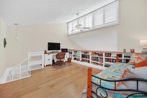 Condo in Clearwater, Florida, 3 bedrooms  № 1612868 - photo 23