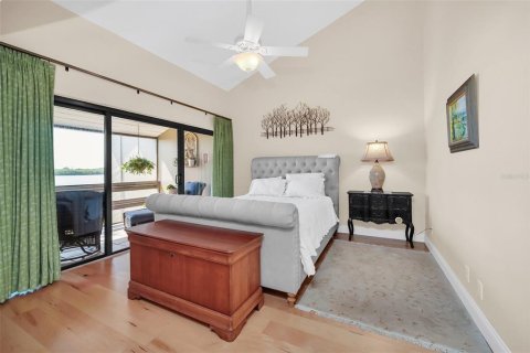 Condo in Clearwater, Florida, 3 bedrooms  № 1612868 - photo 16