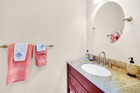 Condo in Clearwater, Florida, 3 bedrooms  № 1612868 - photo 26