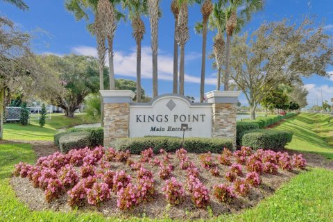 Condo in Delray Beach, Florida, 2 bedrooms  № 1161977 - photo 1