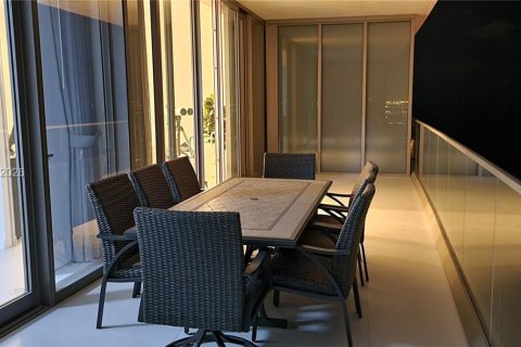 Condo in Sunny Isles Beach, Florida, 3 bedrooms  № 2058054 - photo 30