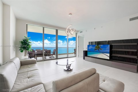 Condo in Sunny Isles Beach, Florida, 3 bedrooms  № 2058054 - photo 5