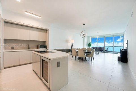 Condo in Sunny Isles Beach, Florida, 3 bedrooms  № 2058054 - photo 6